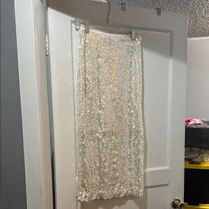 Zara Silver Sequin Pencil Skirt Midi Length